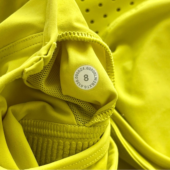 Lululemon Unleash Strength Bra *Medium Support, B/C Cup
Yellow Serpentine - Picture 9 of 9